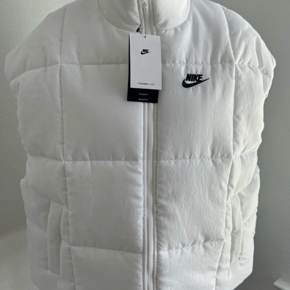 Nike White Quilted‎ Therma fit Vest with Black Logo size Large NWT - Picture 7 of 10